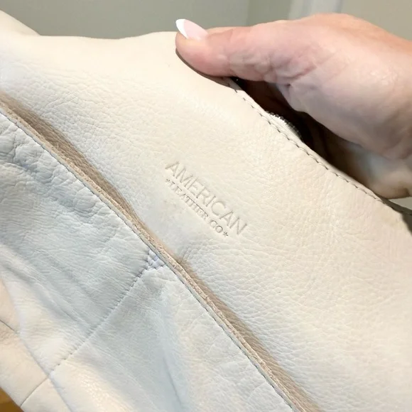 American Leather Company Carrie Hobo Bag in Cream - Picture 8 of 11